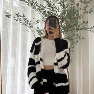 Abrigo de Hilo Blanco con Negro  FAENZA  02.120.jpg