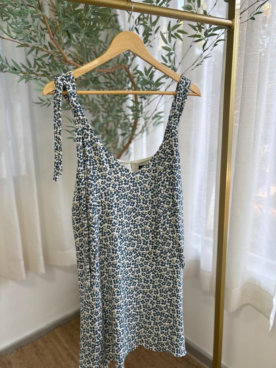 Vestido Corto Estampado Flores  ZARA 05.157.jpg