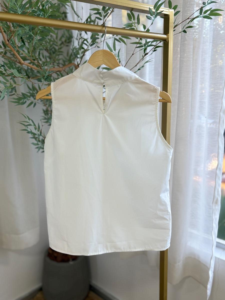 Blusa sin Mangas Blanco 05.167.jpg