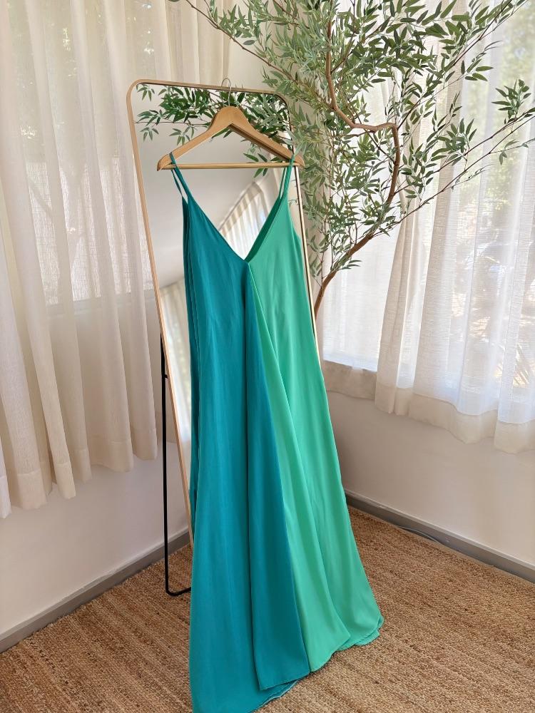 01.27 vestido azul_verde agua maxima.JPG