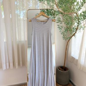 01.28 vestido gris a rayas Lupe .JPG