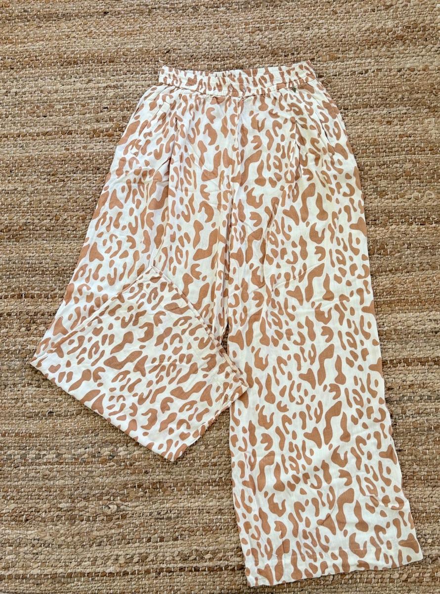 01.55 pantalón suelto estampado beige maria La Paz.JPG
