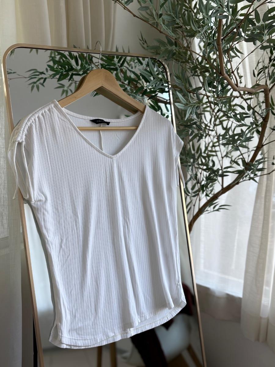 01.66 remera casual blanco eneache .JPG