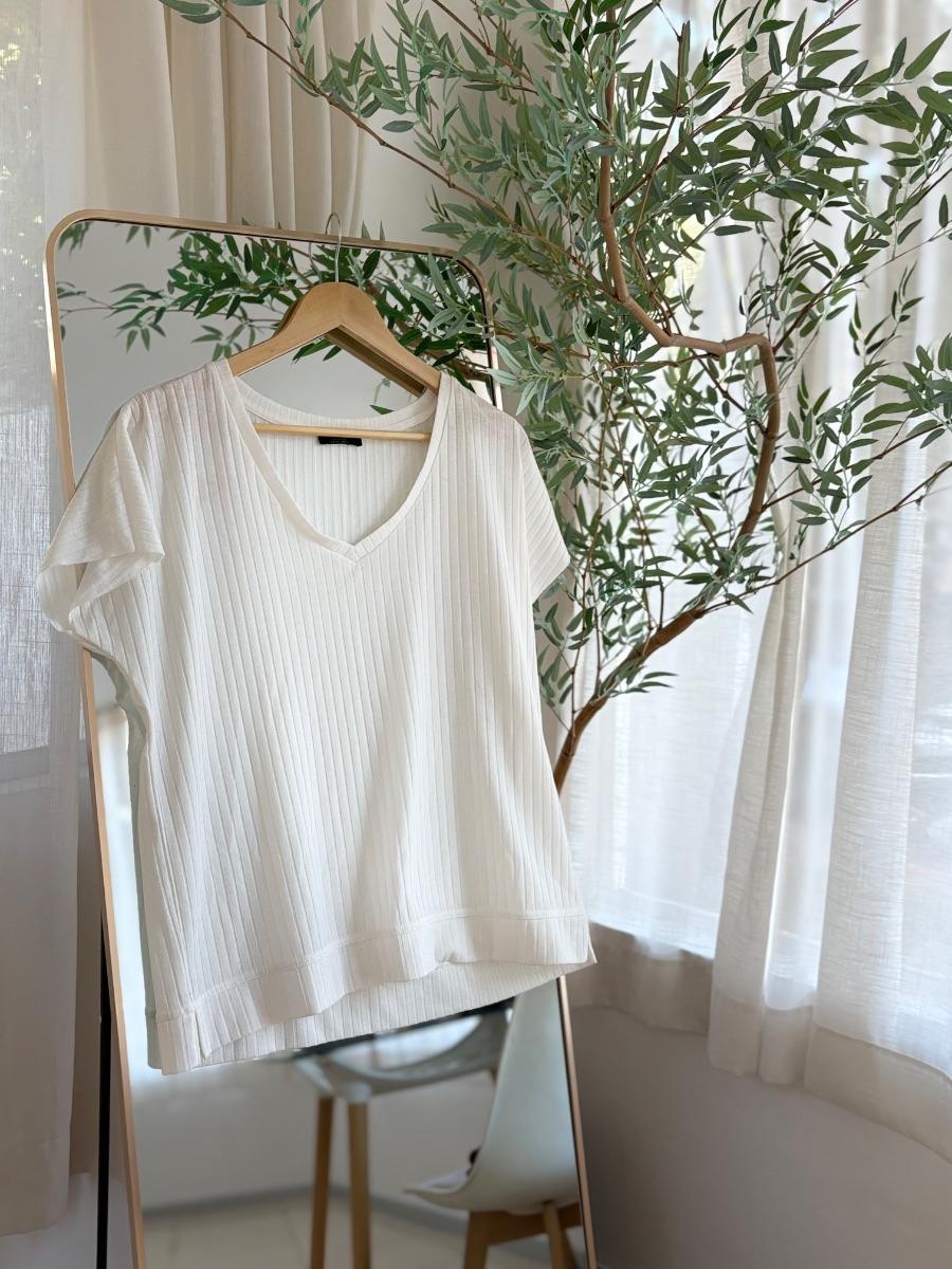 01.67 remera blanco parfois .JPG